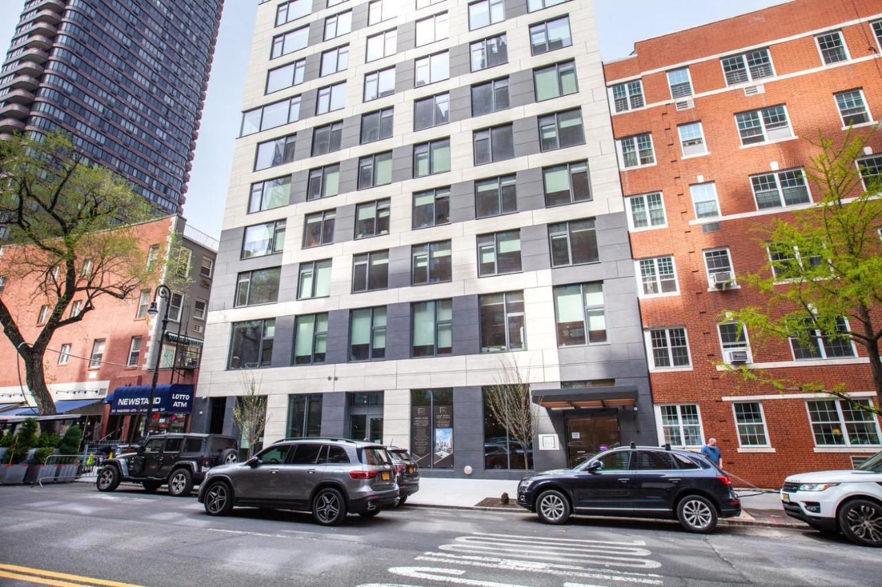 Ues 1br W Dm Elevator Gym Coworking Spaces Nyc-588